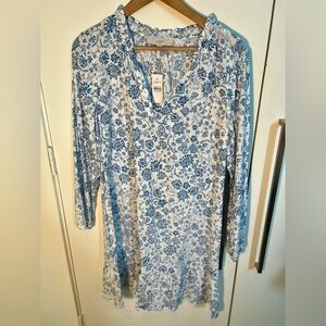 LOFT Navy and White Patterned Blouse- NWT